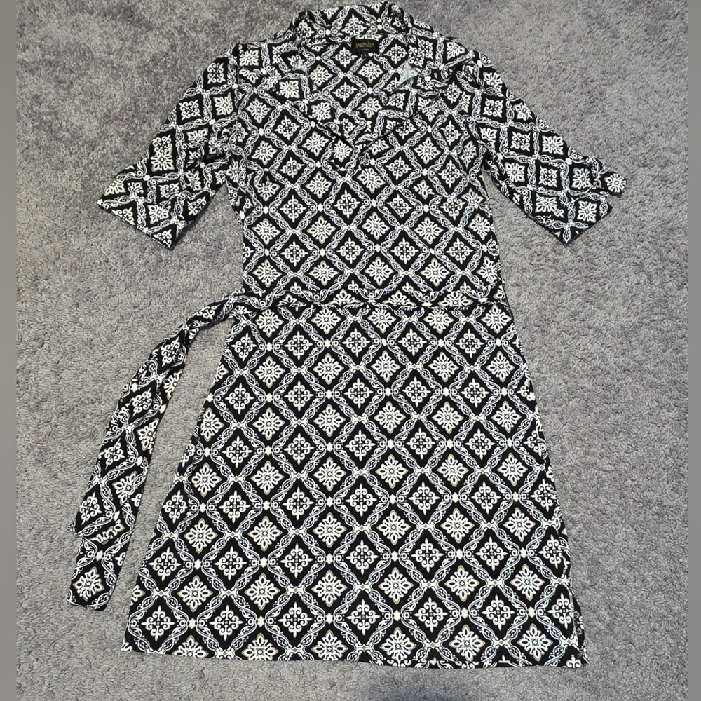 Elegant Black and White Patterned Dress